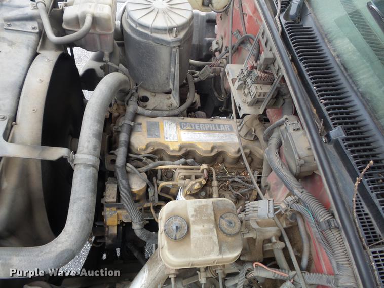 image for item CC9724 2002 Chevrolet C7500 bucket truck