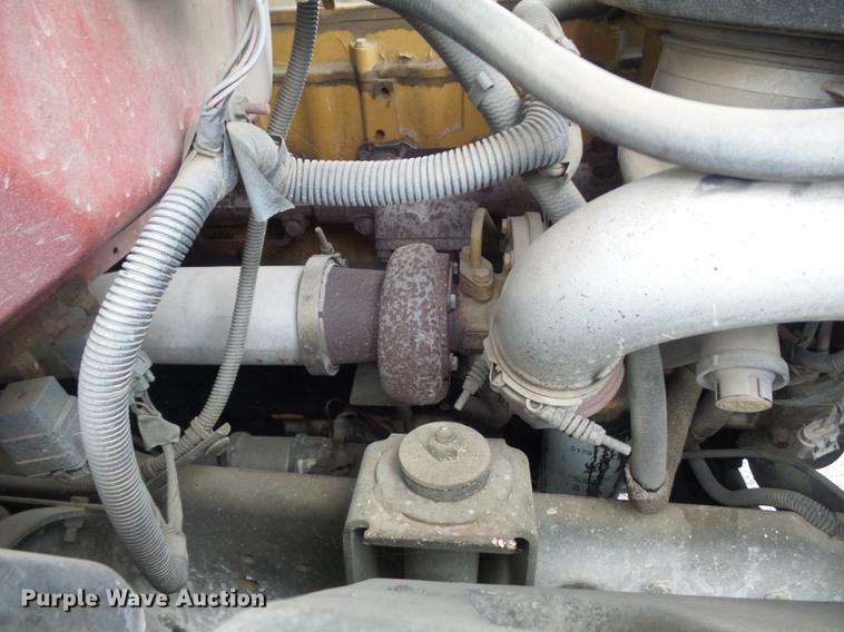 image for item CC9724 2002 Chevrolet C7500 bucket truck