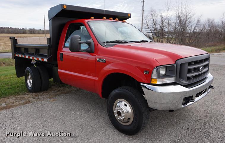 image for item DA1459 2004 Ford F350 Super Duty XL dump bed pickup truck