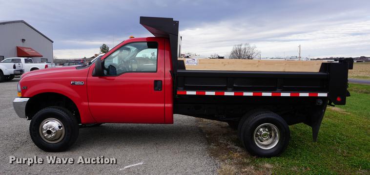 image for item DA1459 2004 Ford F350 Super Duty XL dump bed pickup truck