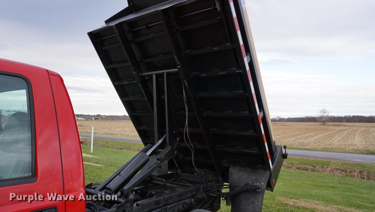 image for item DA1459 2004 Ford F350 Super Duty XL dump bed pickup truck