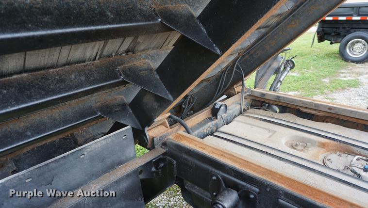 image for item DA1460 2008 Ford F550 dump truck