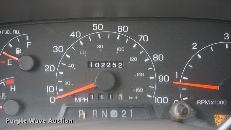 image for item DA1461 2001 Ford F350 Super Duty dump bed pickup truck