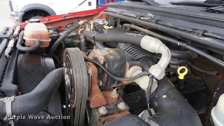 image for item DA1461 2001 Ford F350 Super Duty dump bed pickup truck