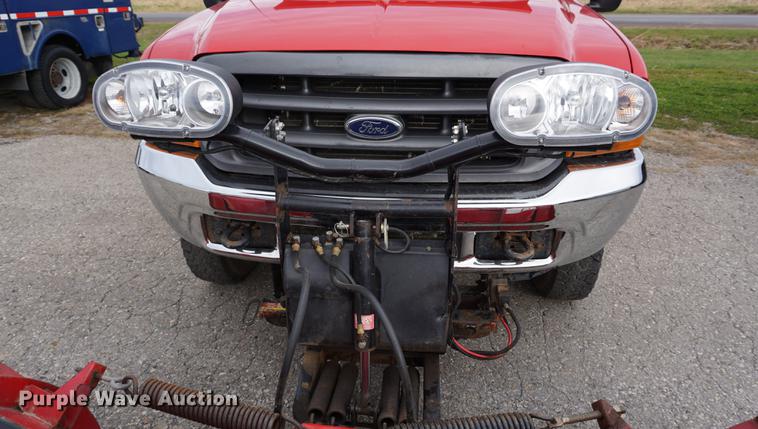 image for item DA1461 2001 Ford F350 Super Duty dump bed pickup truck