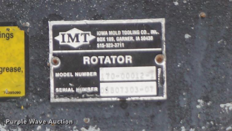 image for item DA1462 2006 Ford F550 utility bed truck with crane