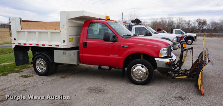 image for item DA1463 2003 Ford F350 Super Duty dump truck