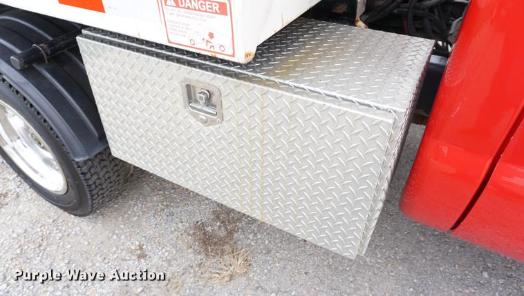 image for item DA1463 2003 Ford F350 Super Duty dump truck