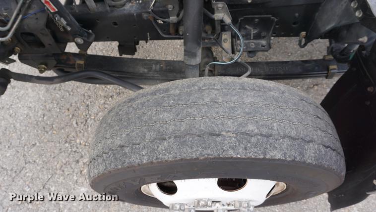 image for item DA1464 2005 Isuzu NPC75C refuse truck