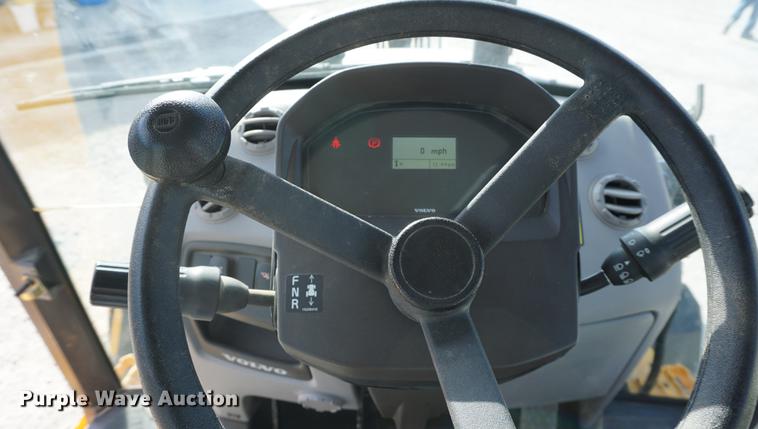 image for item DA1481 2013 Volvo BL70B backhoe