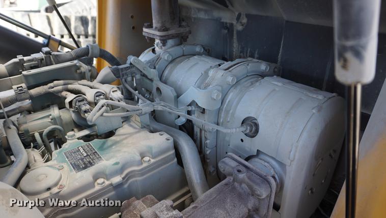 image for item DA1481 2013 Volvo BL70B backhoe