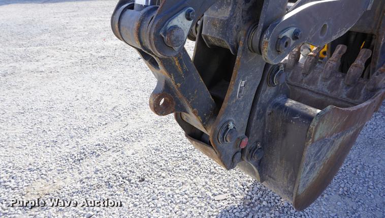 image for item DA1481 2013 Volvo BL70B backhoe