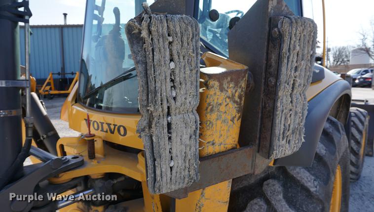 image for item DA1481 2013 Volvo BL70B backhoe
