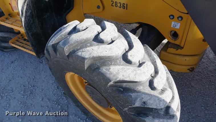 image for item DA1481 2013 Volvo BL70B backhoe