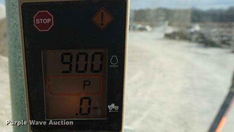 image for item DA1485 2005 John Deere 9520 4WD tractor