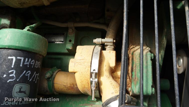 image for item DA1485 2005 John Deere 9520 4WD tractor