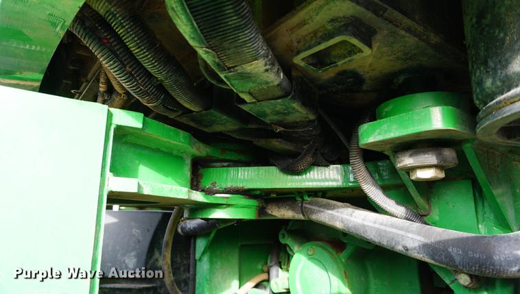 image for item DA1485 2005 John Deere 9520 4WD tractor
