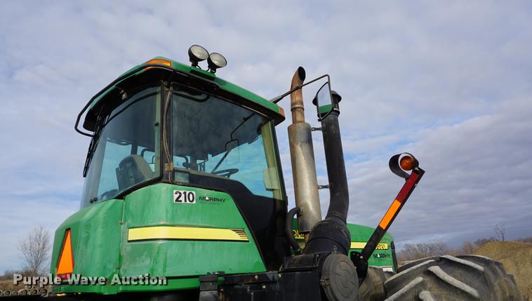 image for item DA1485 2005 John Deere 9520 4WD tractor