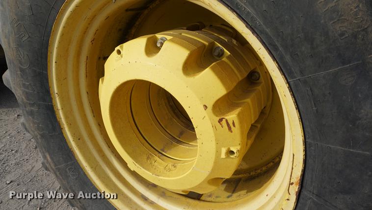 image for item DA1485 2005 John Deere 9520 4WD tractor