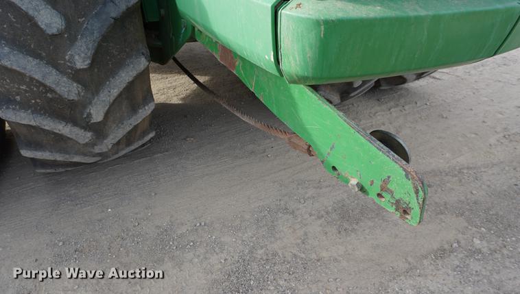 image for item DA1485 2005 John Deere 9520 4WD tractor