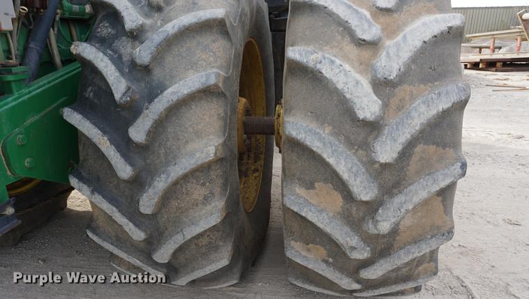 image for item DA1485 2005 John Deere 9520 4WD tractor