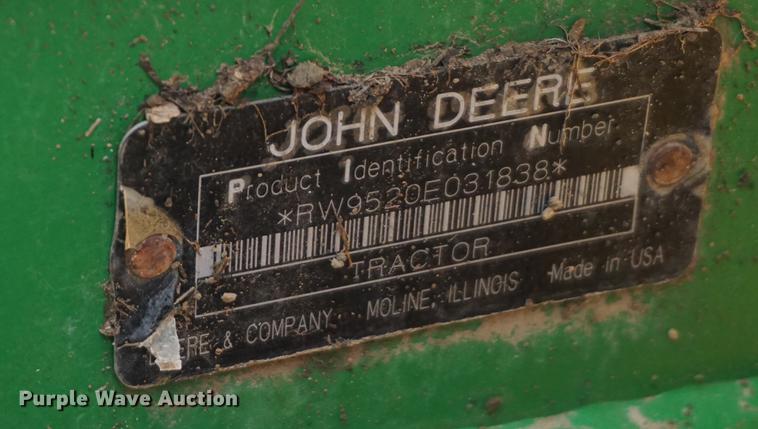 image for item DA1485 2005 John Deere 9520 4WD tractor