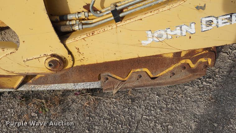 image for item DA1486 2005 John Deere 1810E scraper