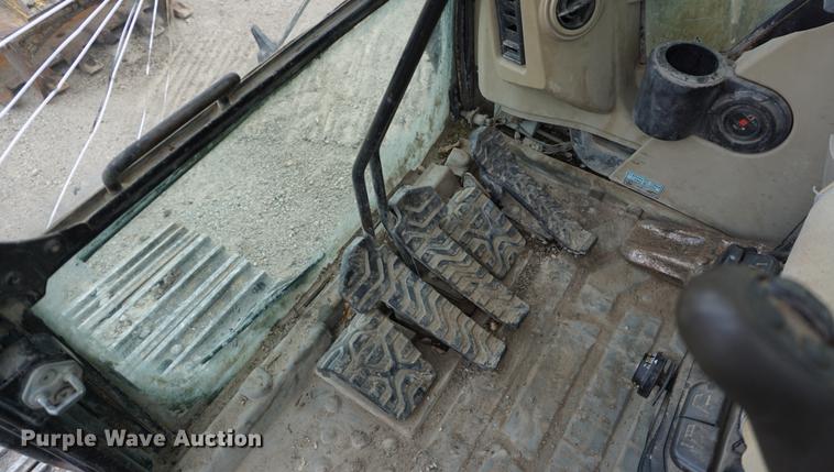 image for item DA1488 2005 Caterpillar 322C L excavator