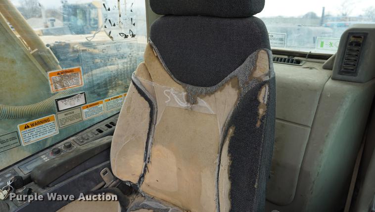 image for item DA1488 2005 Caterpillar 322C L excavator