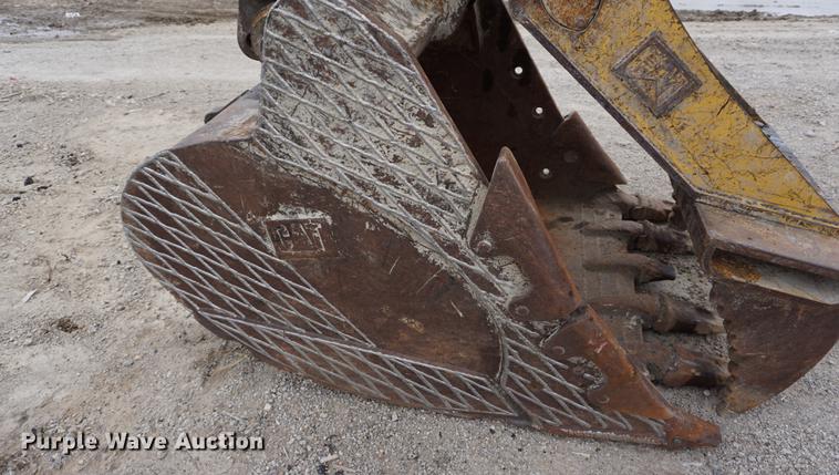 image for item DA1488 2005 Caterpillar 322C L excavator