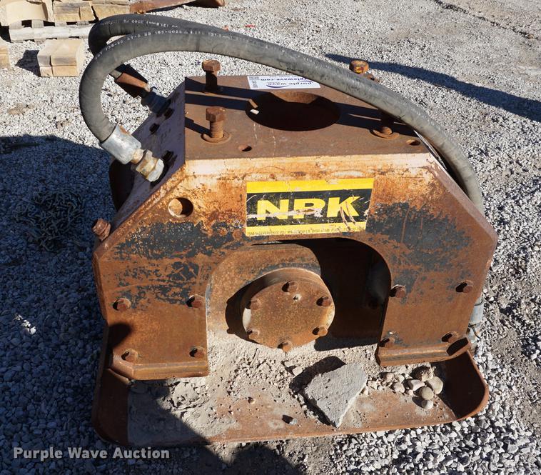 image for item DA1490 NPK 8B plate compactor