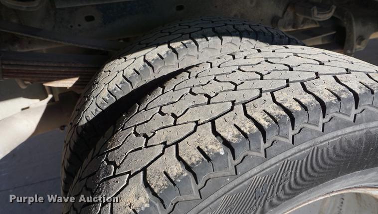 image for item DA1493 2008 Ford F350 Super Duty utility bed pickup truck