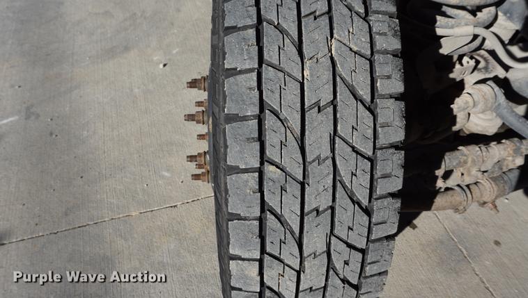 image for item DA1493 2008 Ford F350 Super Duty utility bed pickup truck