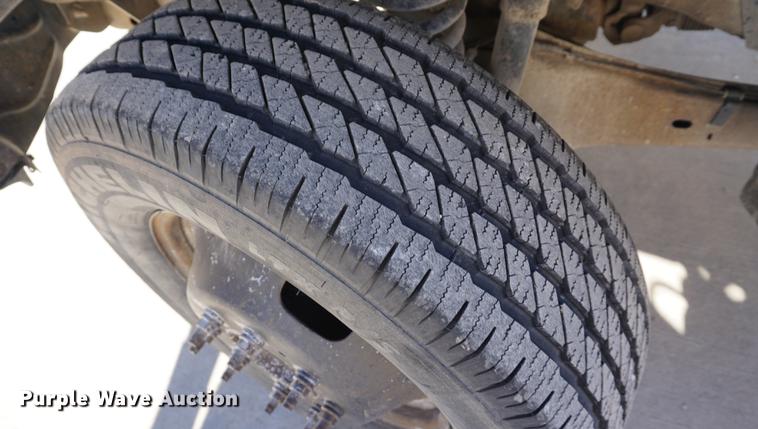 image for item DA1493 2008 Ford F350 Super Duty utility bed pickup truck