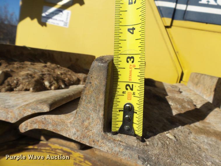 image for item DA2429 1994 Komatsu D135A-2 cable plow