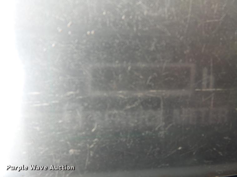 image for item DA2429 1994 Komatsu D135A-2 cable plow