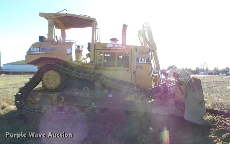 image for item DA2430 1994 Caterpillar D8N dozer