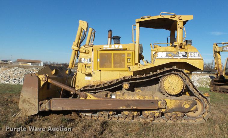 image for item DA2430 1994 Caterpillar D8N dozer