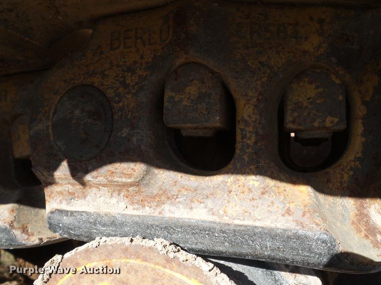 image for item DA2430 1994 Caterpillar D8N dozer