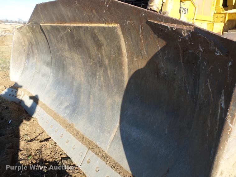 image for item DA2430 1994 Caterpillar D8N dozer