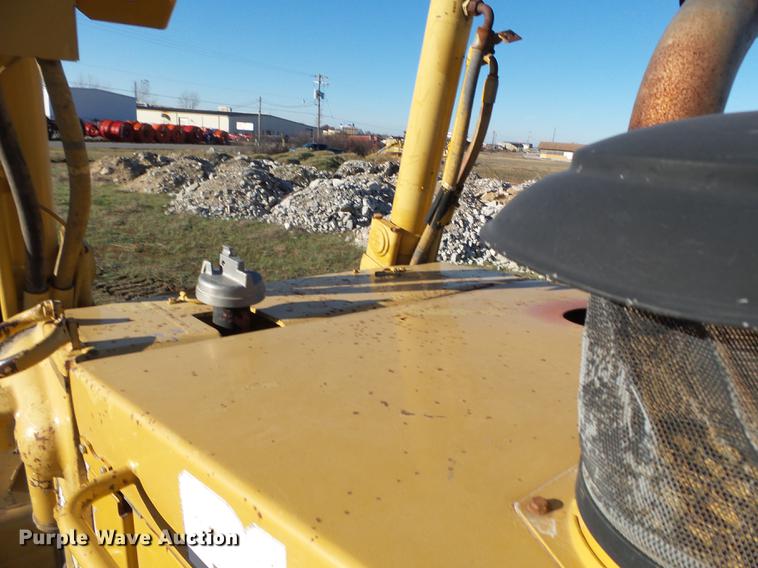 image for item DA2430 1994 Caterpillar D8N dozer