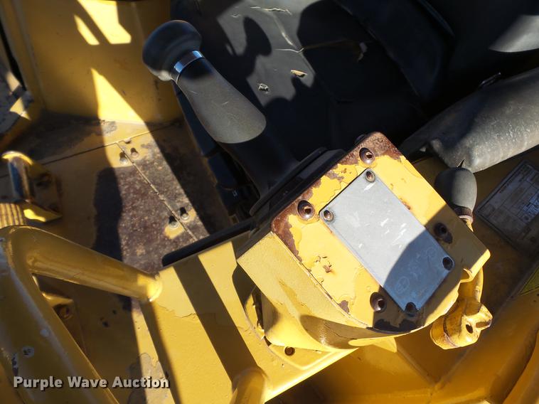 image for item DA2430 1994 Caterpillar D8N dozer