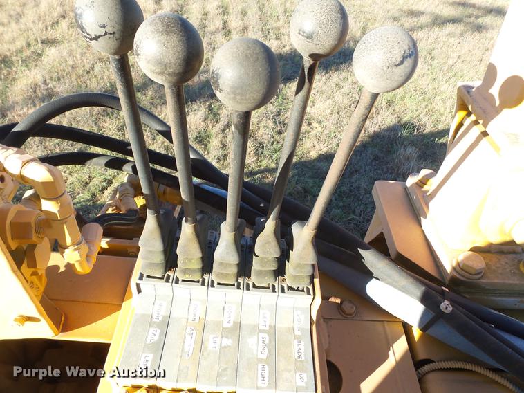 image for item DA2431 1992 Komatsu D68E-1 cable plow