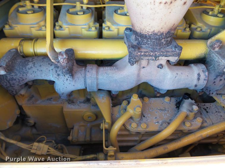 image for item DA2431 1992 Komatsu D68E-1 cable plow