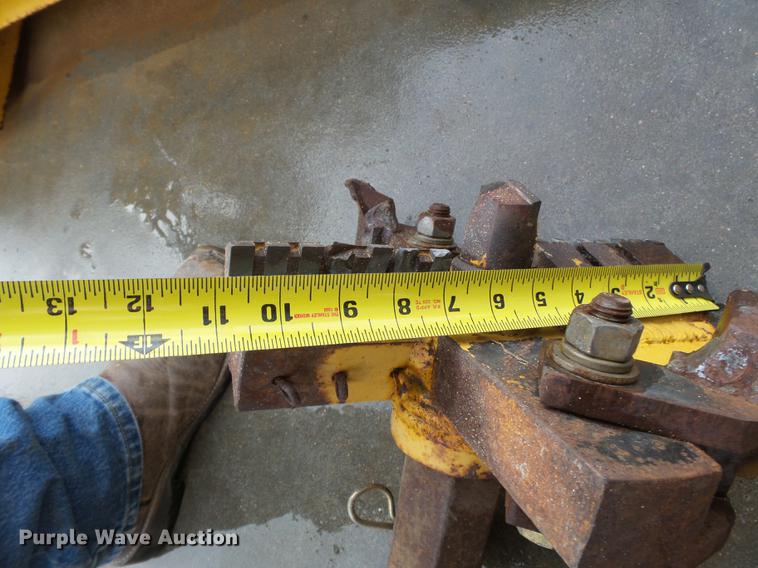 image for item DA2449 1999 Mclaughin MCL24B directional boring machine