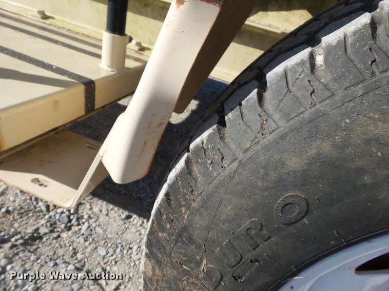 image for item DA2455 2008 Finn B70T straw blower