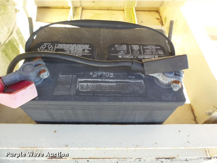 image for item DA2455 2008 Finn B70T straw blower