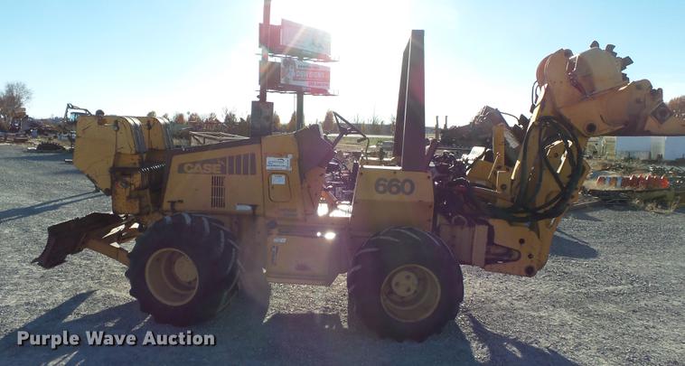 image for item DA2457 1994 Case 660 trencher