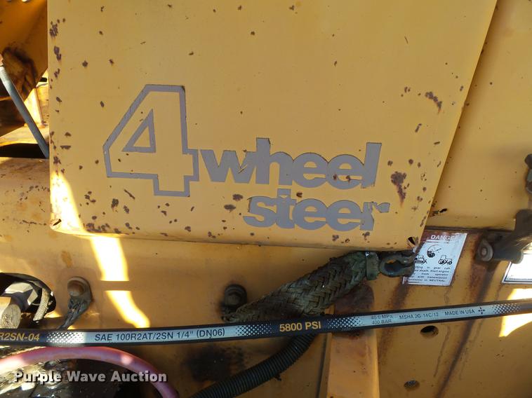 image for item DA2457 1994 Case 660 trencher