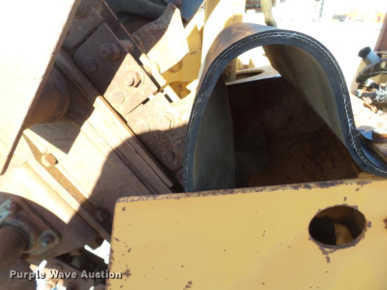 image for item DA2457 1994 Case 660 trencher